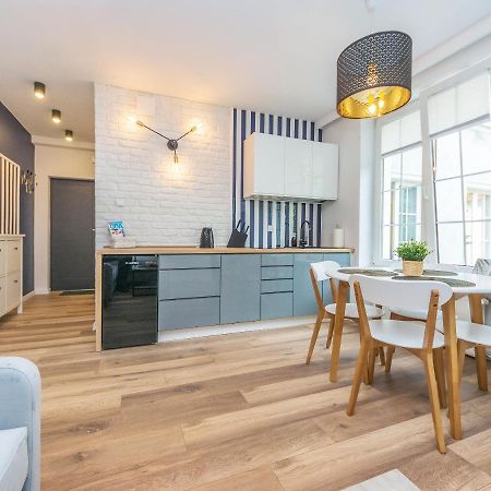 Glow Apartments, Apartament Dluga 69 Гданьск Экстерьер фото